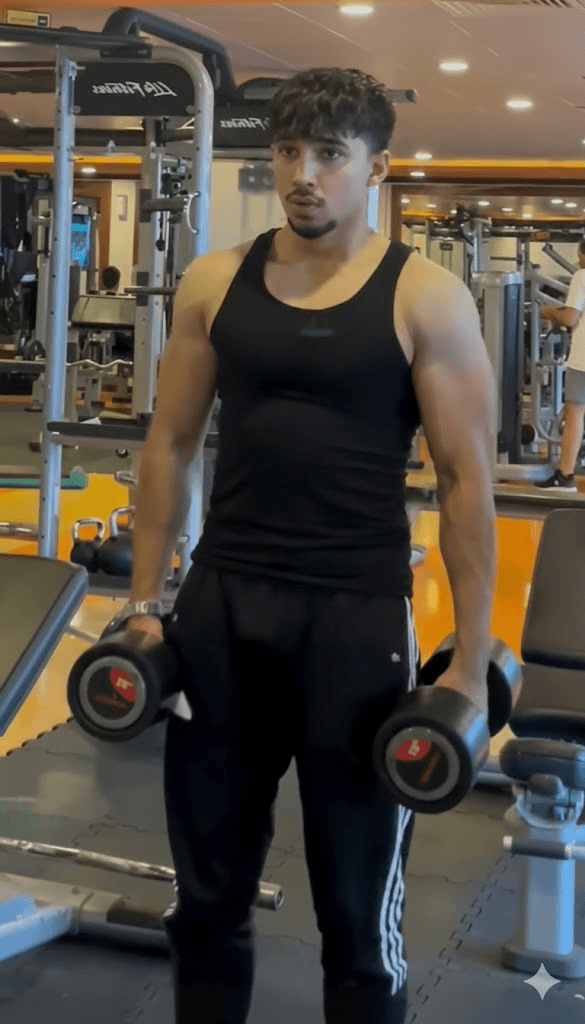 Personal Trainer in a gym